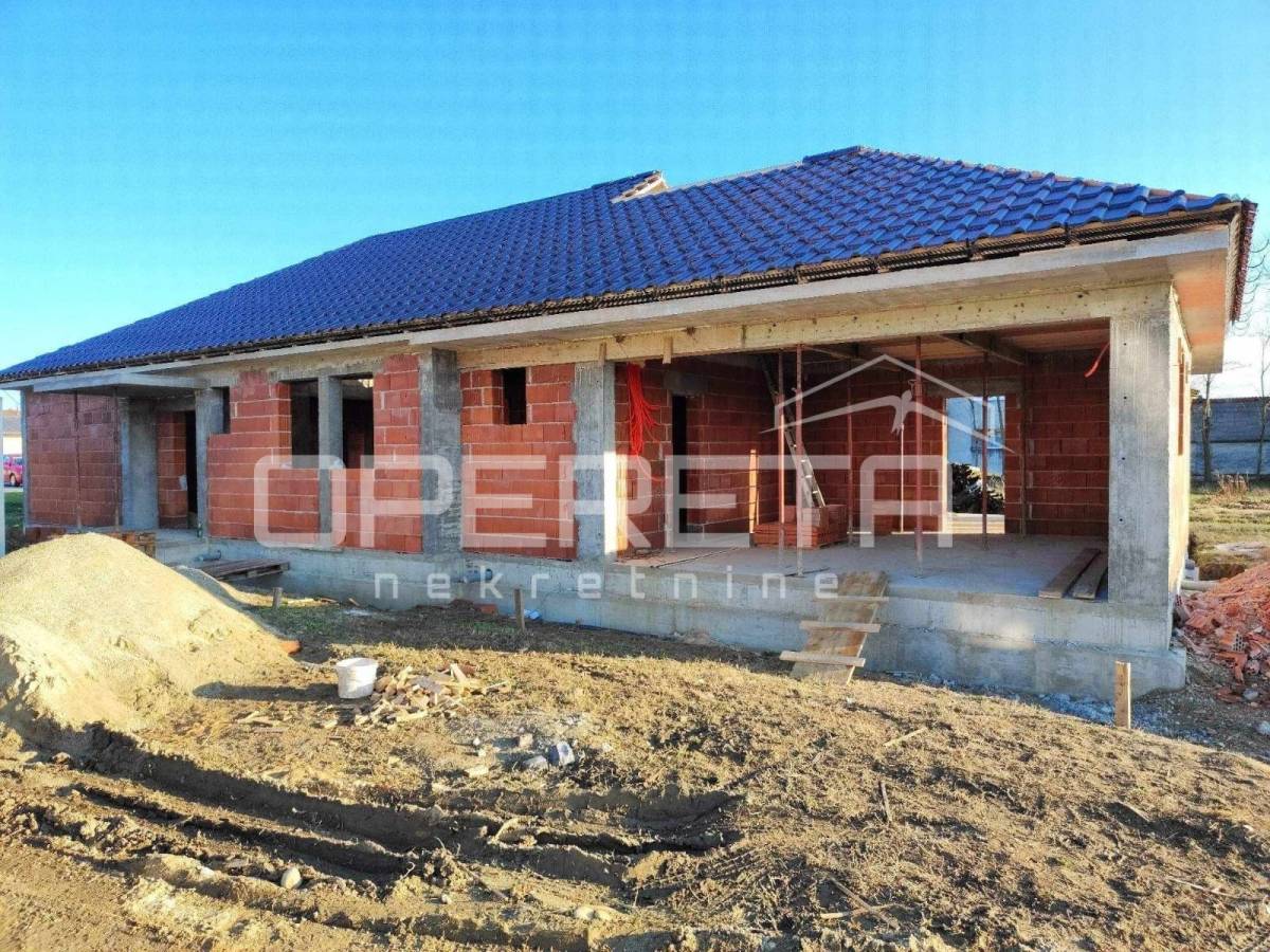 Prodaja, Kuća, Turčin, Turčin, Samostojeća, 148m2