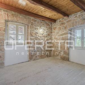 Prodaja, Kuća, Vižinada, Vižinada, Kuća u nizu, 300m2