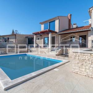Prodaja, Kuća, Vižinada, Vižinada, Kuća u nizu, 300m2