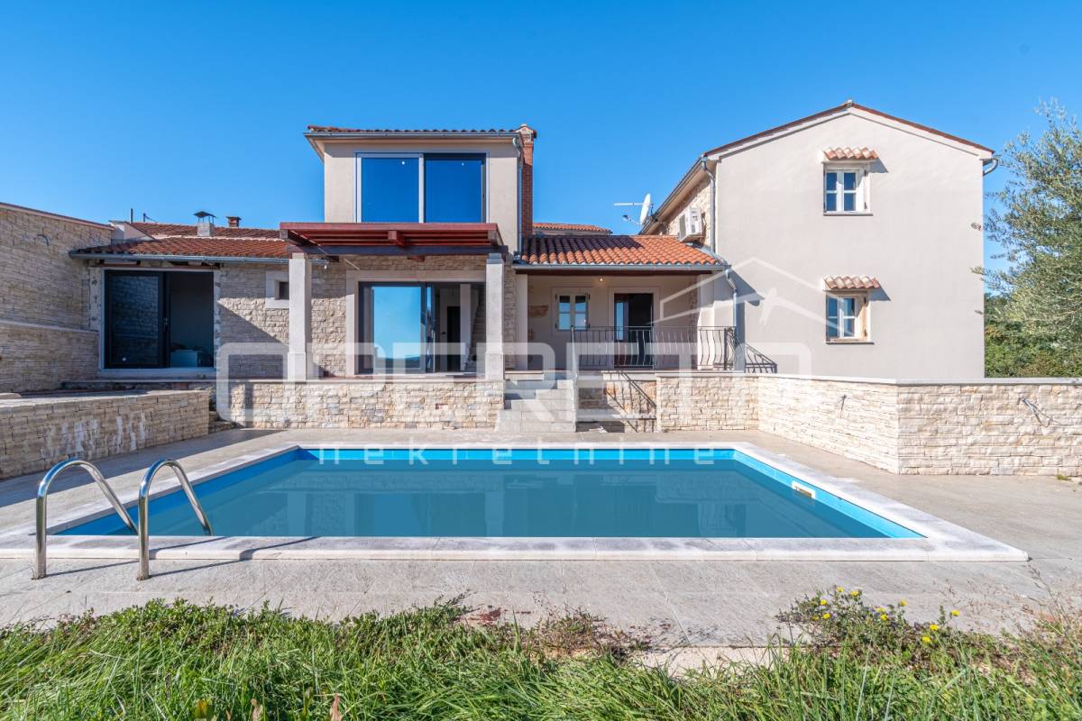 Prodaja, Kuća, Vižinada, Vižinada, Kuća u nizu, 300m2
