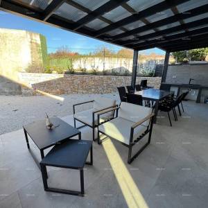 Prodaja moderne vile s bazenom, Svetvinčenat!