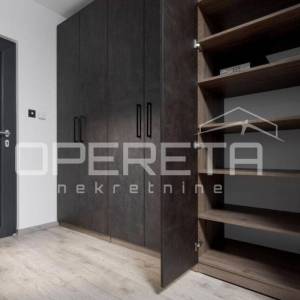 Prodaja, Stan, Centar, Dolac , 3s, 80m2