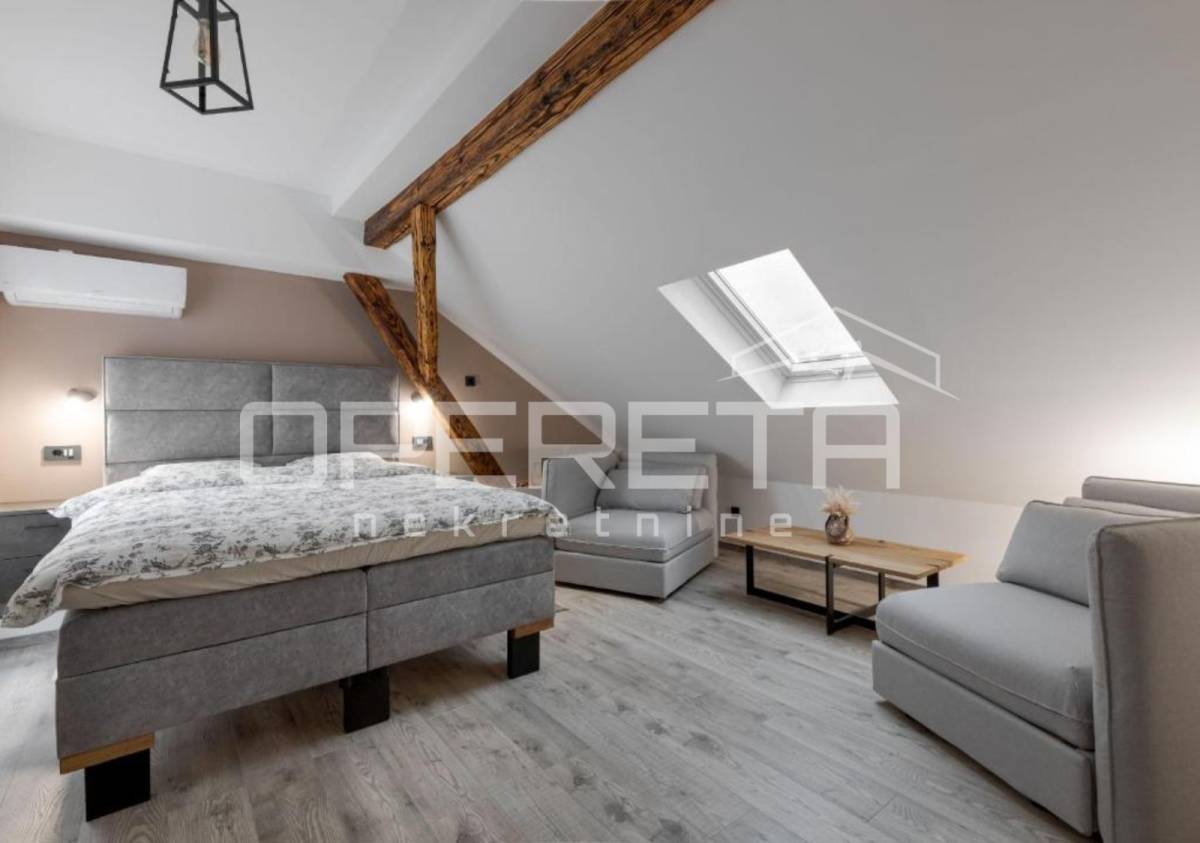 Prodaja, Stan, Centar, Dolac , 3s, 80m2