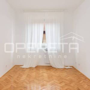 Prodaja, Stan, Centar, Petrova, 3s, 81m2