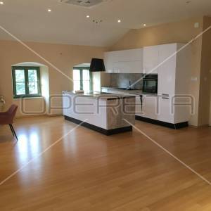 Prodaja, Stan, Opatija, Maršala Tita, 5s, 180m2