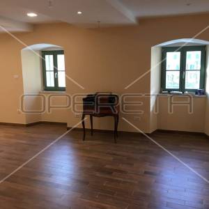 Prodaja, Stan, Opatija, Maršala Tita, 5s, 180m2