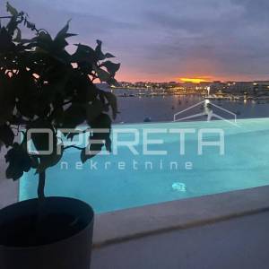 Prodaja, Stan, Povljana, Povljana, 2s, 185m2