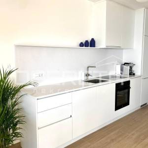 Prodaja, Stan, Povljana, Povljana, 2s, 185m2