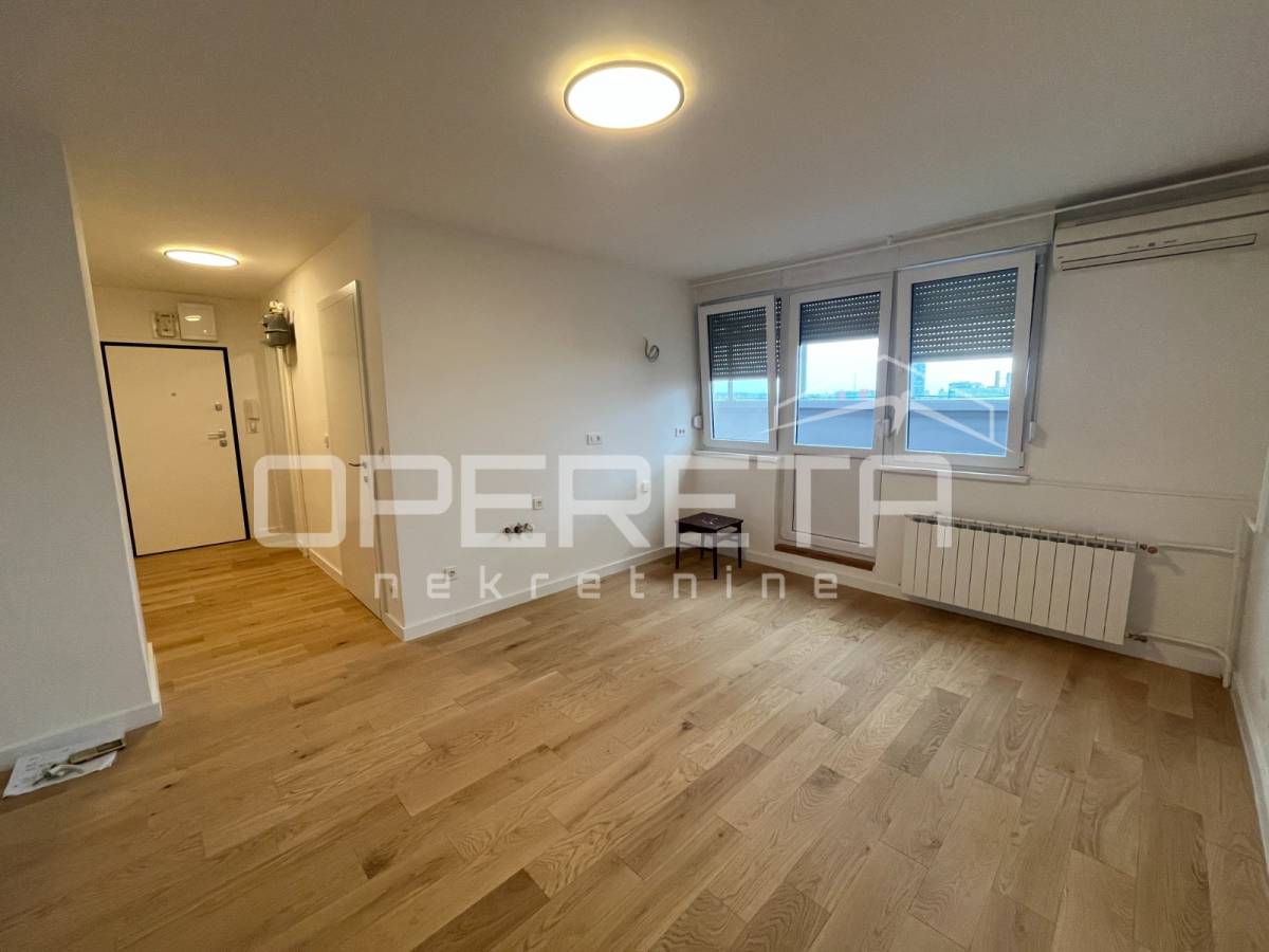Prodaja, Stan, Prečko, Slavenskog, 2s, 41m2