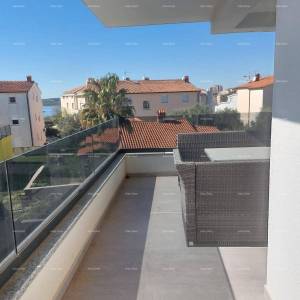 REZERVIRANO. Stan u novogradnji s pogledom na more, Medulin!