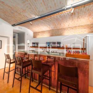 Prodaja, Ured, Centar, Centar, 602m2
