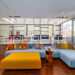 Prodaja, Ured, Centar, Centar, 602m2