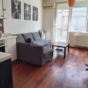 Prodaja, Zagreb, Trešnjevka, dvosoban stan, terasa, lift