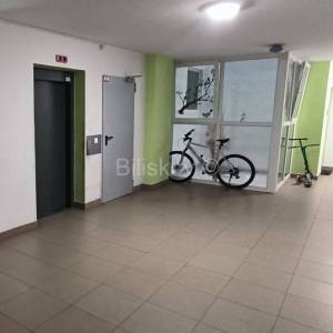 Prodaja, Zagreb, Trešnjevka, dvosoban stan, terasa, lift