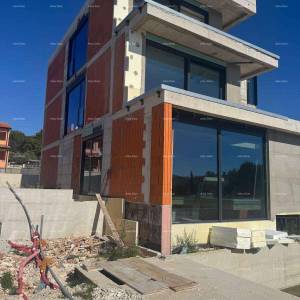 Prodaje se moderan stan u novogradnji – Medulin