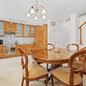 Prodaje se renovirana istarska kuća s bazenom – Kanfanar, 208 m², dva objekta