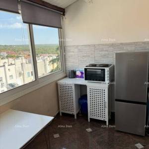 Prodaje se stan s galerijom, Barbariga