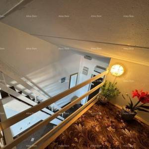 Prodaje se stan s galerijom, Barbariga