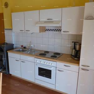 Prodaje se vila, blizina Marčane.