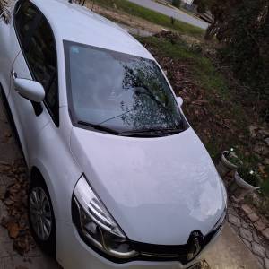 Prodajem renault clio lV