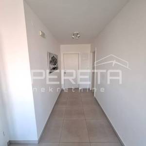Prvi red do mora, 6 apartmana, Rogoznica!