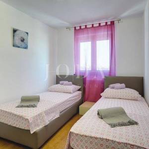 Pula, Villa sa bazenom i jacuzzijem