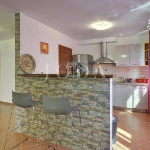 Pula, Villa sa bazenom i jacuzzijem