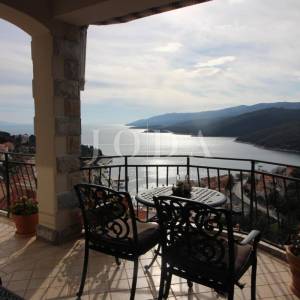Rabac, prekrasan stan sa jedinstvenim pogledom na more