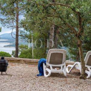 Rabac, stan u prizemlju sa vrtom