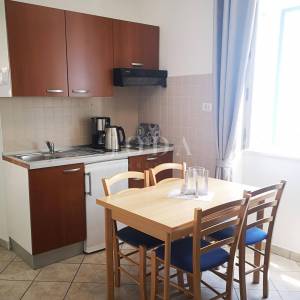 RABAC,2 apartmana na moru sa predivnim pogledom