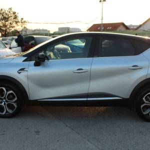 Renault Captur 1.6 E-Tech 160 AUTOMATIK Intens *LED, NAVIGACIJA, KAMERA*