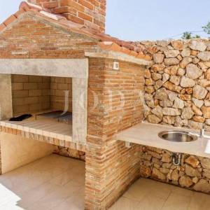 Renovirana kamena kuća, otok Krk