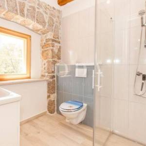 Renovirana kamena kuća, otok Krk