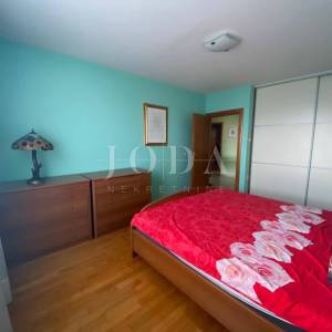 Rešetari trosoban stan, 200 m2