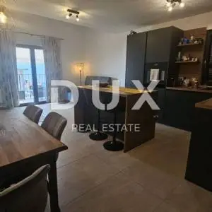 RIJEKA, BULEVARD - luksuzni stan, NOVOGRADNJA, GARAŽA!!!