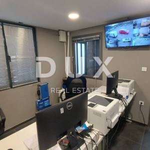 RIJEKA, ČAVLE- gospodarska zgrada 380 m2, na građevinskom zemljištu od 3763 m2
