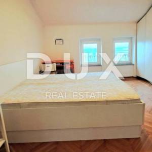 RIJEKA, CENTAR, lijepi 2S+DB s pogledom na more