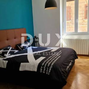 RIJEKA, CENTAR - uređen 2S+DB s terasom