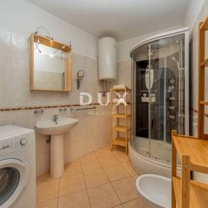 RIJEKA, CENTAR - veći stan u centru Rijeke s balkonom, odlična investicija kao apartmani