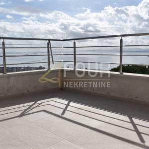 Rijeka, Drenova, 2s+db, 78.55m2, terasa, pogled na more