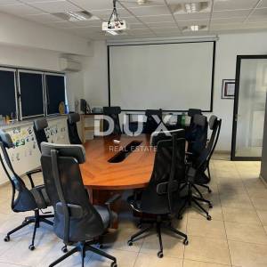 RIJEKA, KASTAV - poslovni prostor / uredski prostor 368 m2, modernije uređen!!!