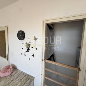 Rijeka, Krnjevo, 2skl, 54.81m2, balkon