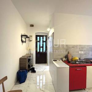 Rijeka, Krnjevo, 37.45m2, 1skl, pogled na more