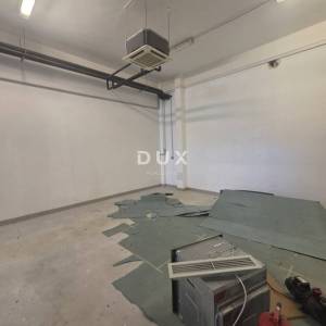 RIJEKA, MLAKA-  poslovni prostor 350m2, prizemlje za zakup/ najam- broj 1