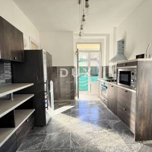 RIJEKA, POTOK - uređeni 3S+DB s garažom i 3 balkona, 2 kupaonice