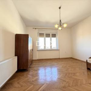 RIJEKA, POTOK - uređeni 3S+DB s garažom i 3 balkona, 2 kupaonice