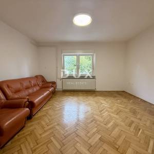 RIJEKA, S.DRAGA - Prostrani stan 115 m2 s velikom terasom i roštiljem!