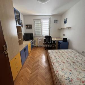Rijeka, Škurinje, 84.12m2, 3s+db, balkon