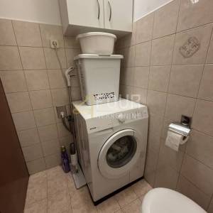 Rijeka, Škurinje, 84.12m2, 3s+db, balkon