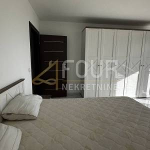 Rijeka, Srdoči, 3s+db, 132.26m2, terasa, okućnica